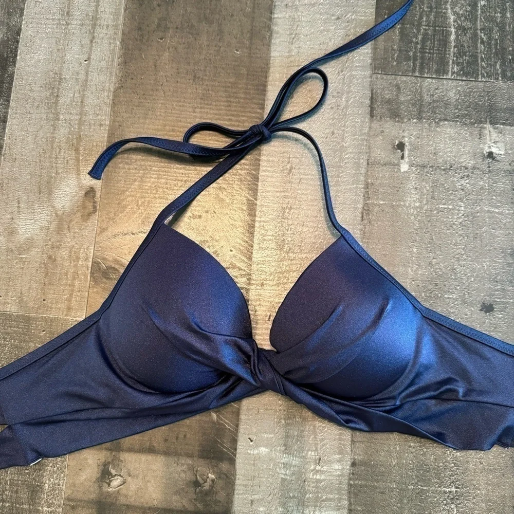 NWOT Shade & Shore Navy Bikini Top 34B